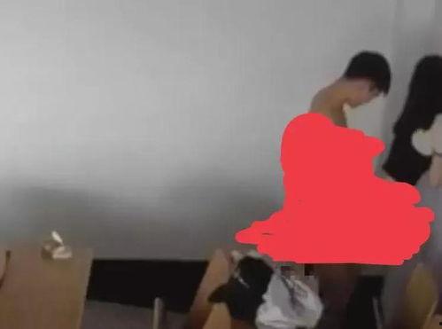 吃瓜女生教室视频网站