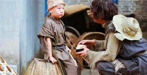 国王与乞丐吃瓜视频播放